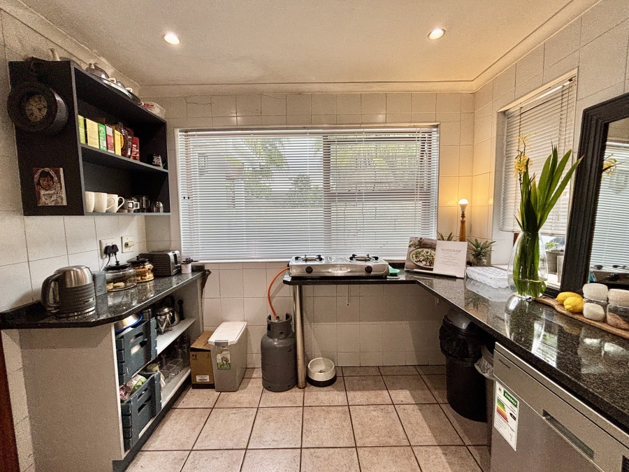 5 Bedroom Property for Sale in Vierlanden Western Cape